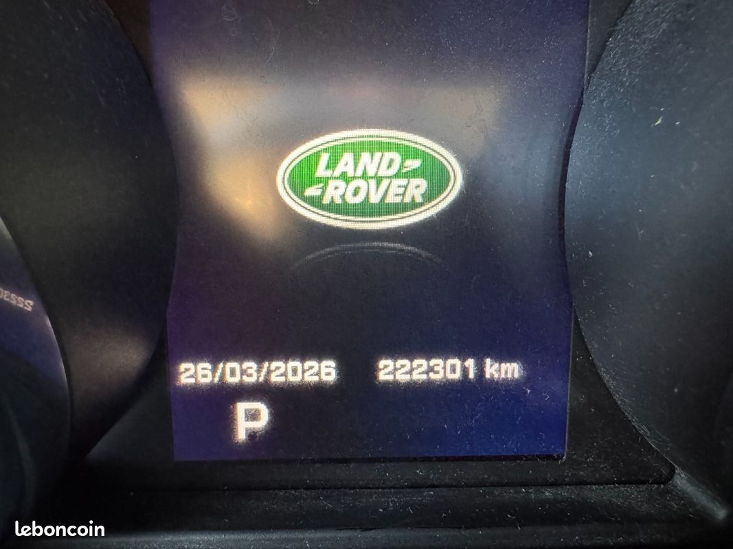 Land Rover RANGE ROVER EVOQUE 2.2 TD4 16V 4WD BVA6 150 cv Boîte auto Prestige (image 11)