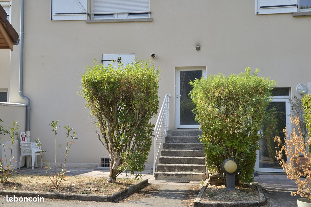 Appartement 3 pièces 45 m² · à Geneuille · 45 m² · 695 €