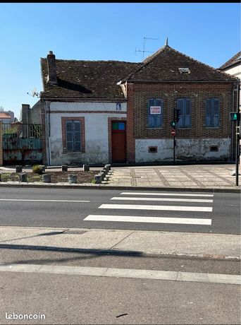Centre ville de Sens à vendre maison