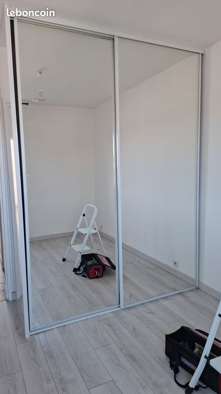 Portes de placard miroir coulissantes (image 1)