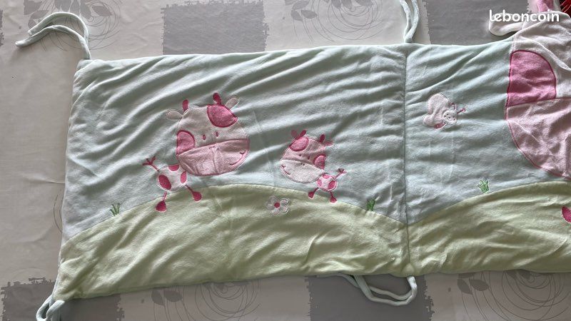 Tour de lit + gigoteuse + doudou (image 4)