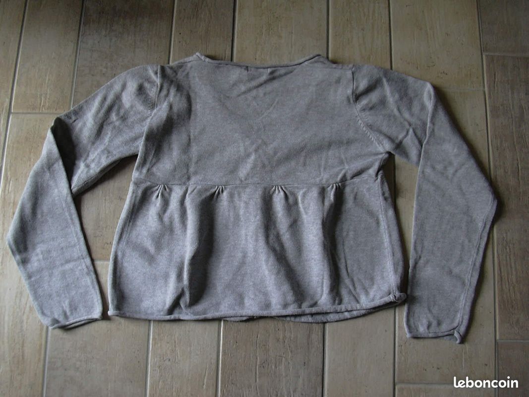 Gilet gris "active wear" 12 ans (SN) (image 3)