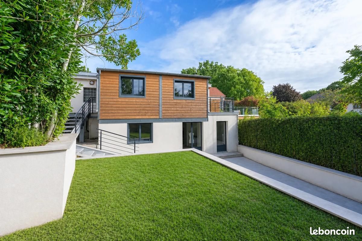 Maison 4 pièces 102 m² · au Pecq · 102 m² · 529 000 €