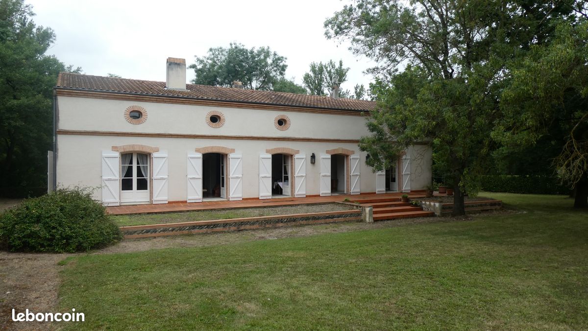 Maison 11 pièces 355 m² · à Muret · 355 m² · 690 000 €