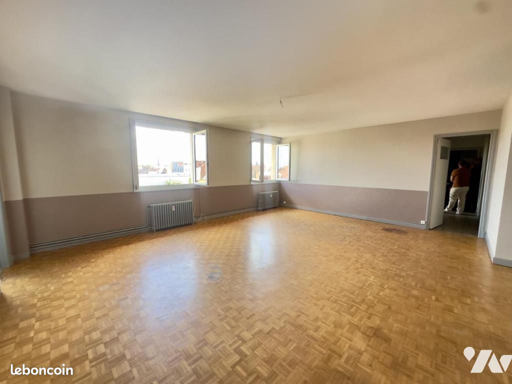 Appartement 3 pièces 95 m² · à Douai · 95 m² · 107 500 €
