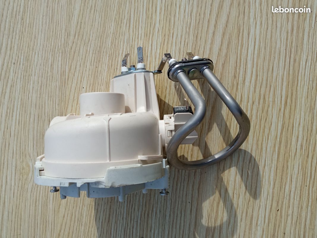 Brandt DFH 1210S Moteur et 2 résistances (image 1)