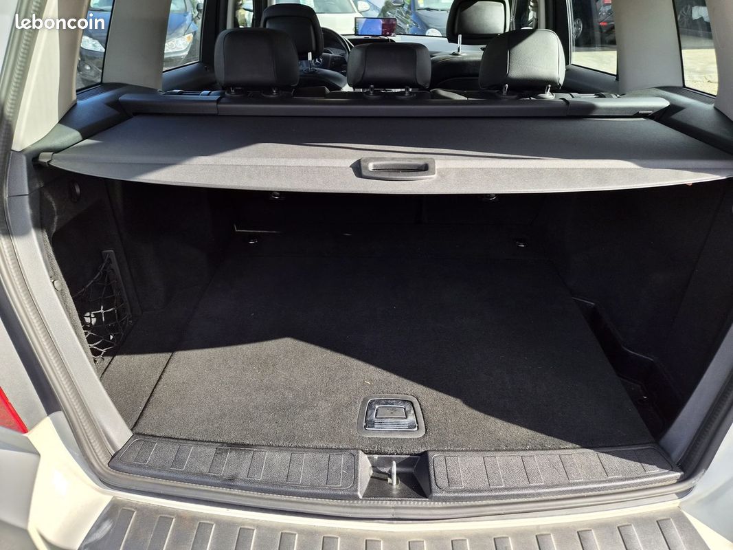 Mercedes Benz GLK 220 CDi 2.1 CDI 16V DPF BlueEFFICIENCY 4MATIC 7G-TRONIC 170 cv - GARANTIE 12 MOIS (image 8)