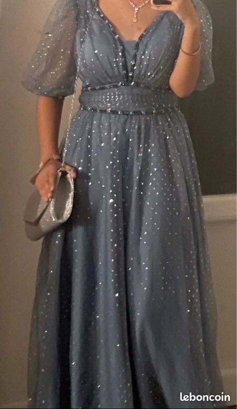 Robe (image 2)