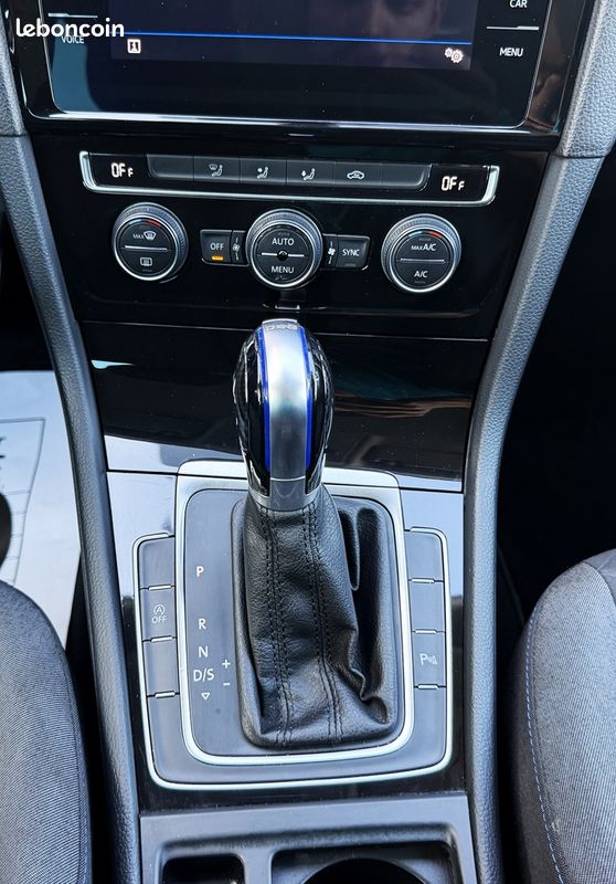 Volkswagen GOLF VII 1.6 TDI 115 CH CONFORTLINE BUSINESS JOIN DSG7 5P*ACC*FRONT ASSIST*CARPLAY*CAMERA (image 21)