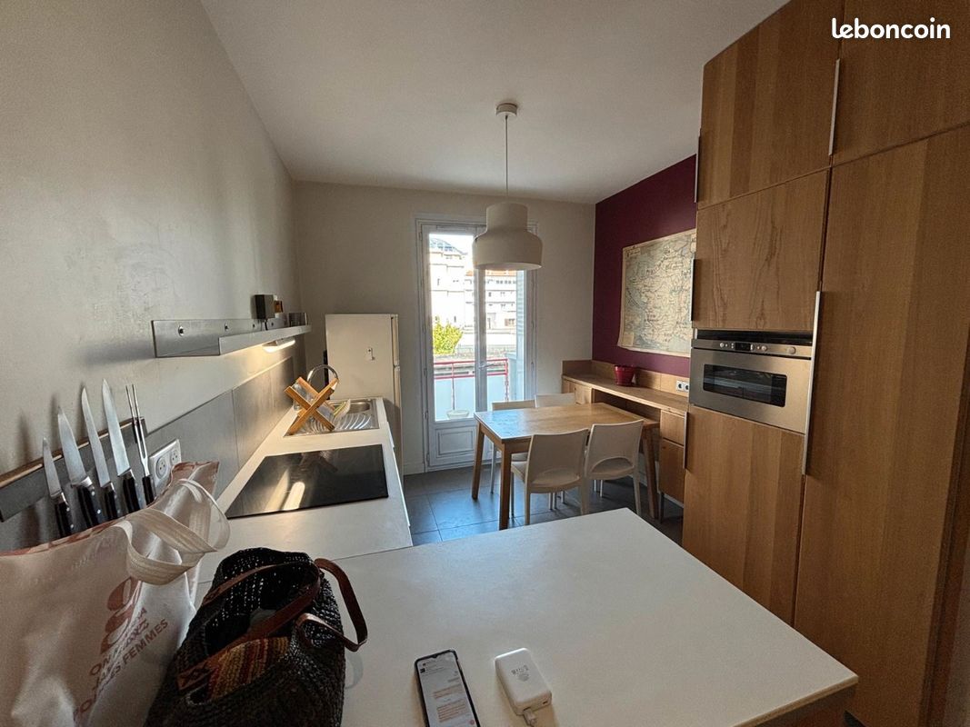 Appartement 2 pièces 53 m² · à Grenoble · 53 m² · 740 €/mois