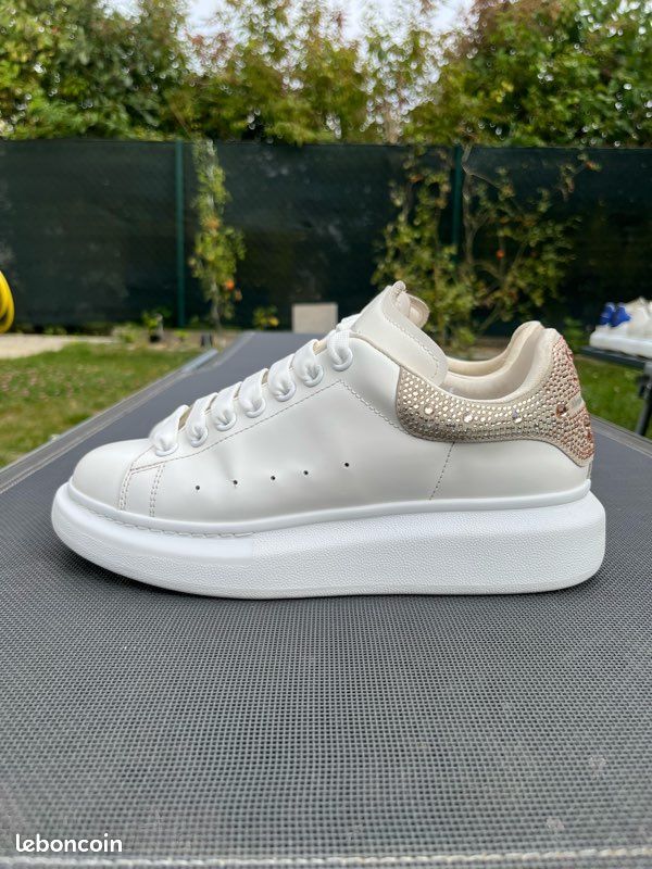 Alexander McQueen Oversize Strass Chaussures - Main Image