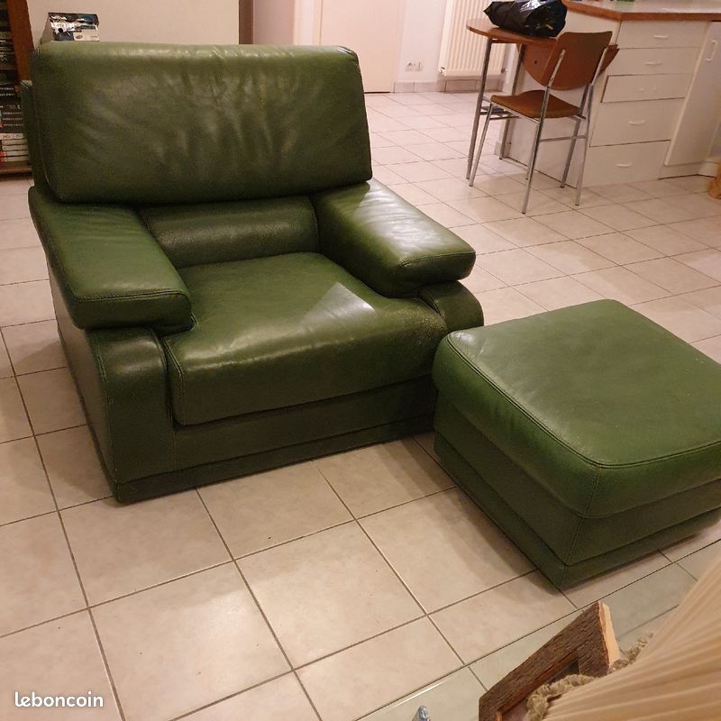 Fauteuil + pouf (image 1)