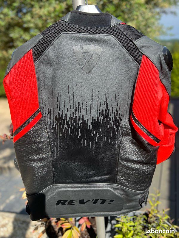 Veste moto REVIT taille 58 comme neuve (image 2)