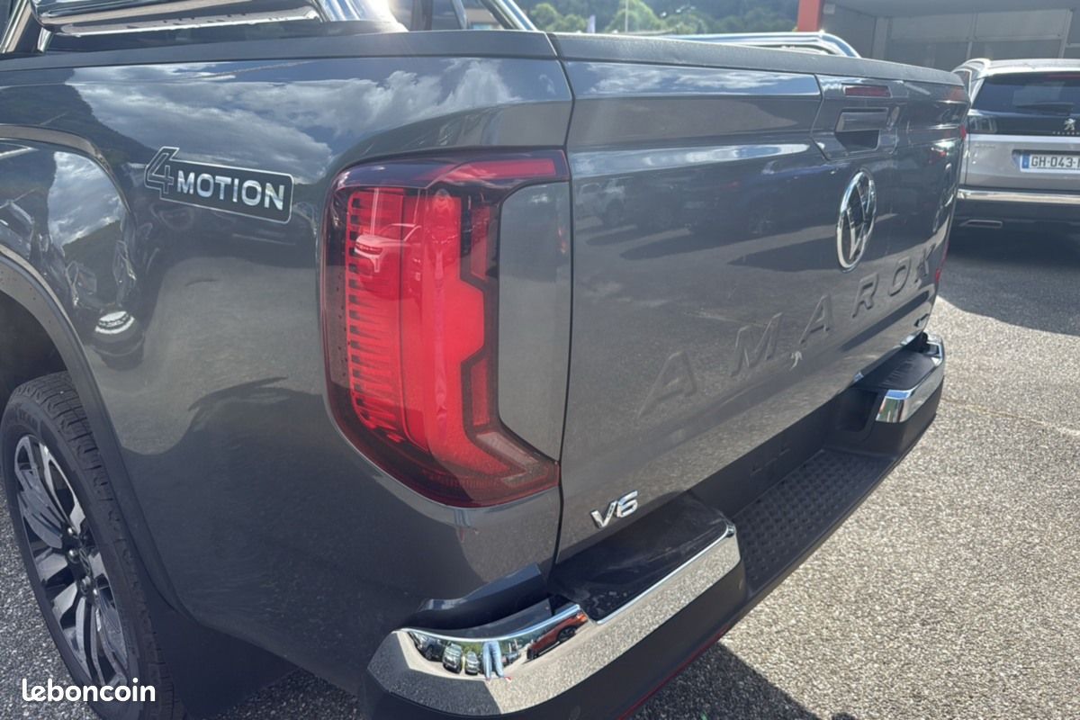Volkswagen Amarok V6 240 BVA10 AVENTURA 4PL (image 15)