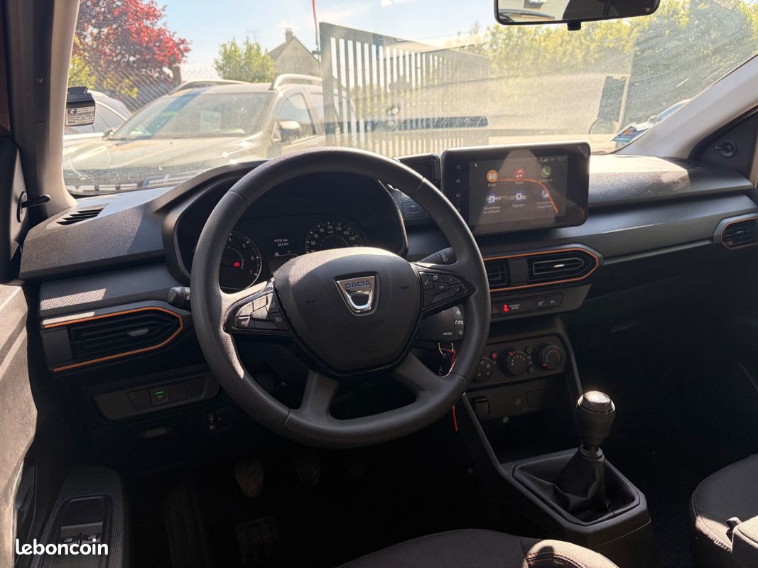 DACIA Sandero III Stepway 1,0TCE 100ch Comfort (image 10)