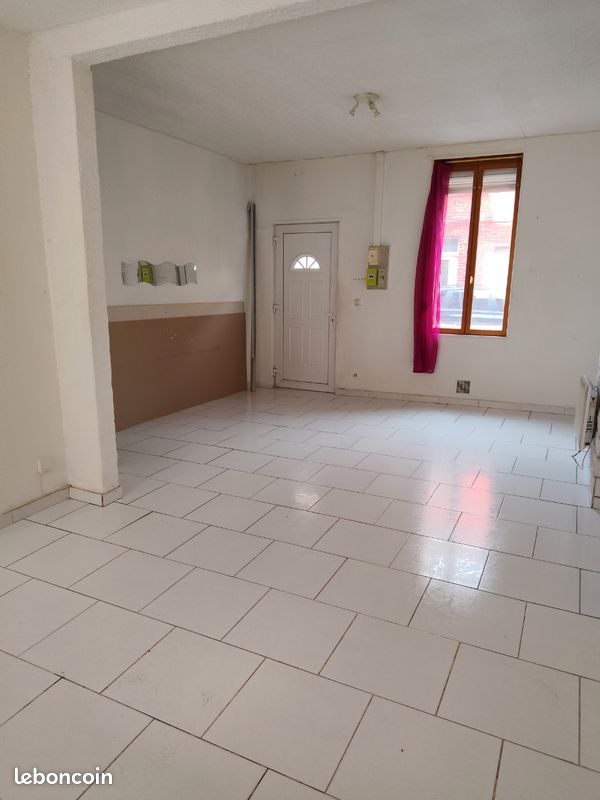 Maison 6 pièces 115 m² · à Denain · 115 m² · 800 €/mois