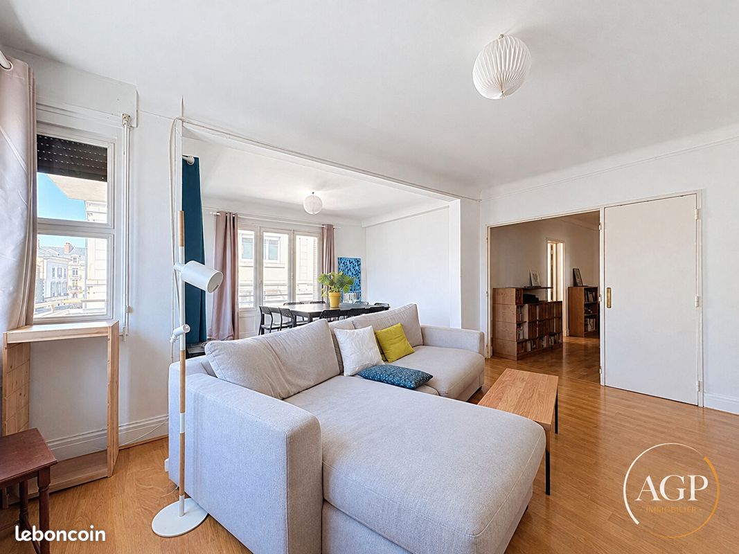 Appartement 3 pièces 84 m² · à Orléans · 84 m² · 1 000 €/mois