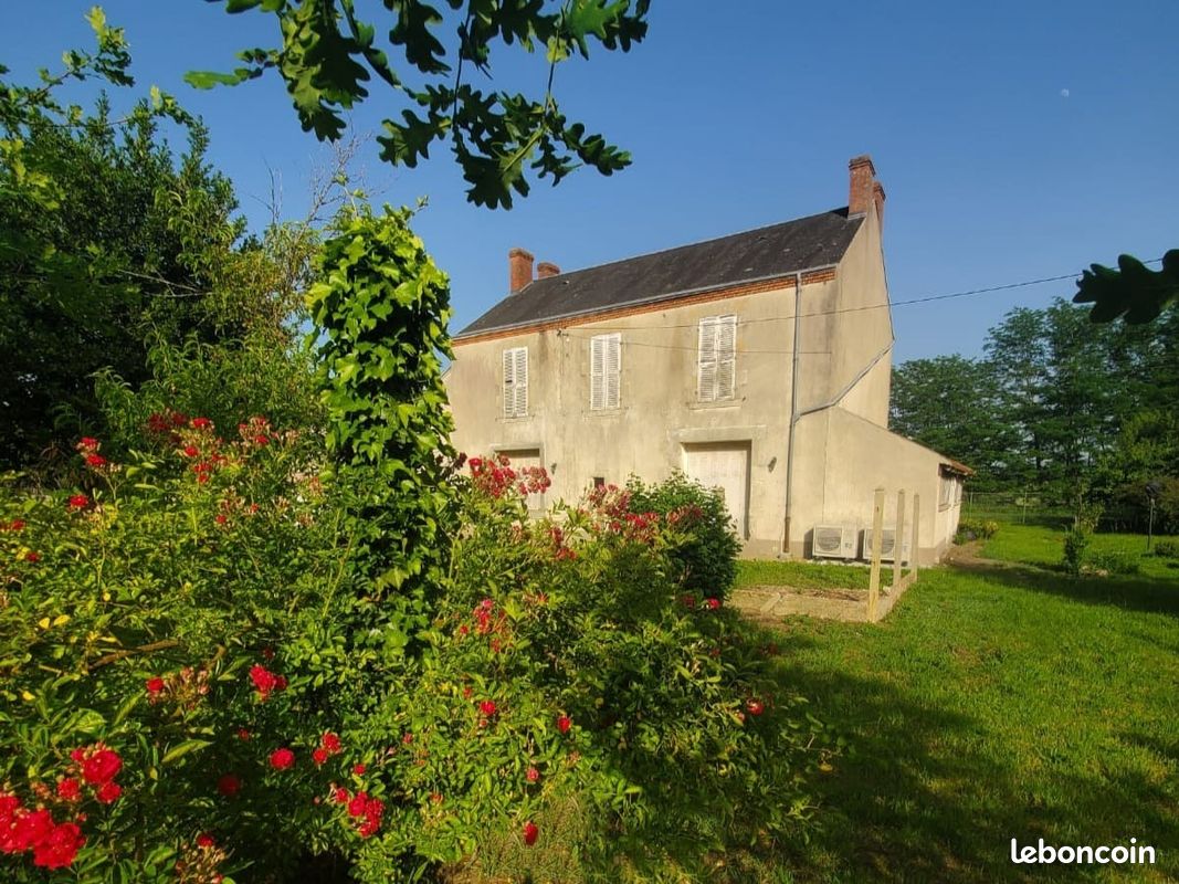 Maison 9 pièces 169 m² · à Vennecy · 169 m² · 405 938 €