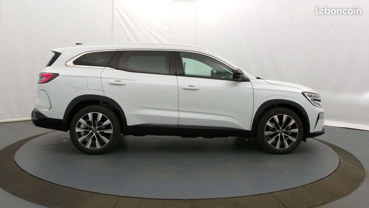 Renault espace e tech full hybrid 200 gsr2 techno (image 11)