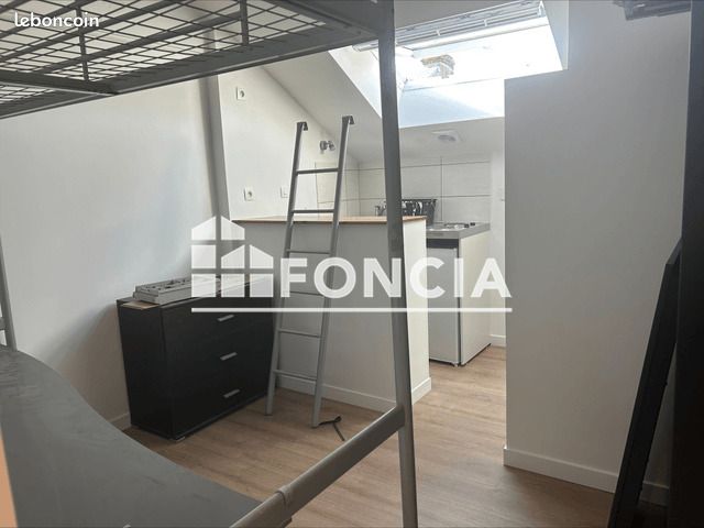 Appartement 1 pièce 10 m² · à Orléans · 10 m² · 450 €/mois