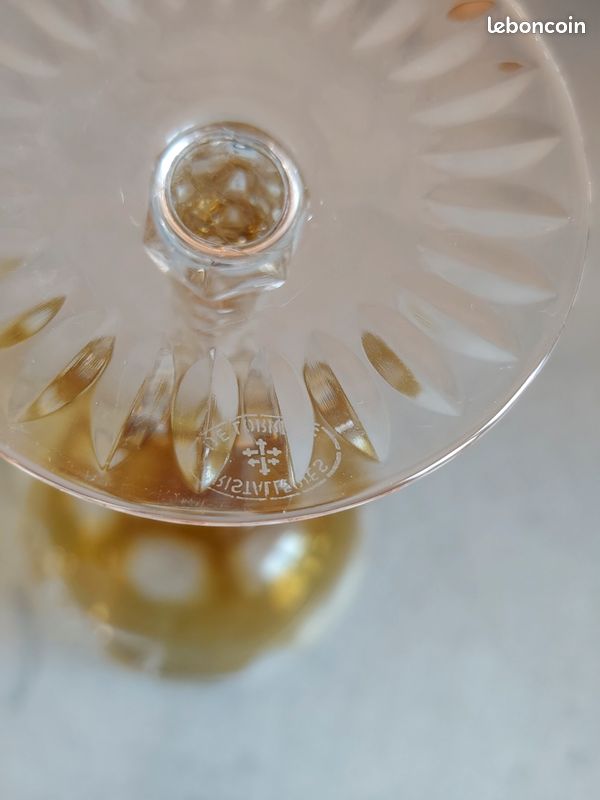 Verre à vin en cristal de Lorraine estampillée (image 7)