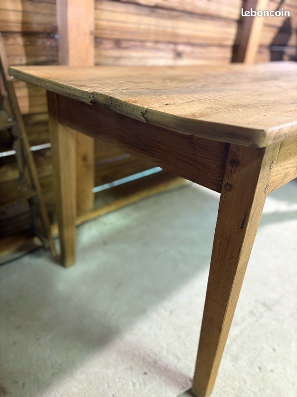 ✨ Table ancienne entièrement rénovée – bois massif ✨ (image 7)