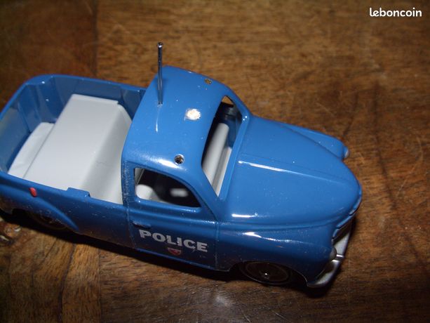 Renault Colorale avec remorque Norev CIJ 36501