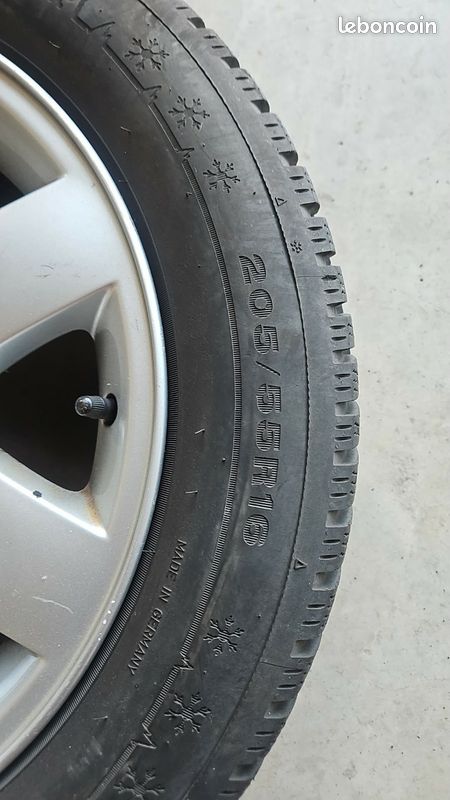 Jantes hiver bmw serie 1 + pneus 205 55 16 (image 2)