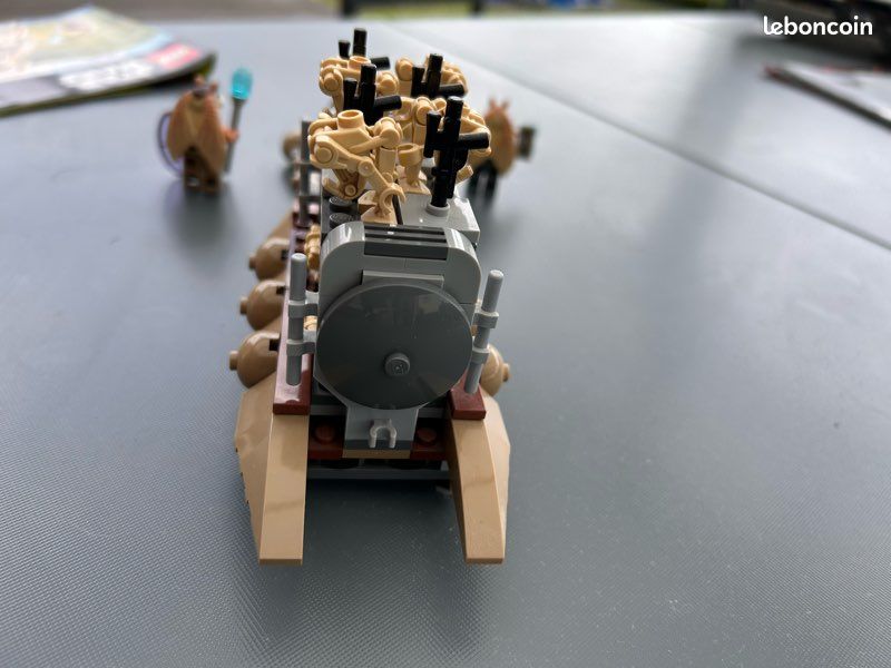 Lego Star Wars 7929 (image 4)