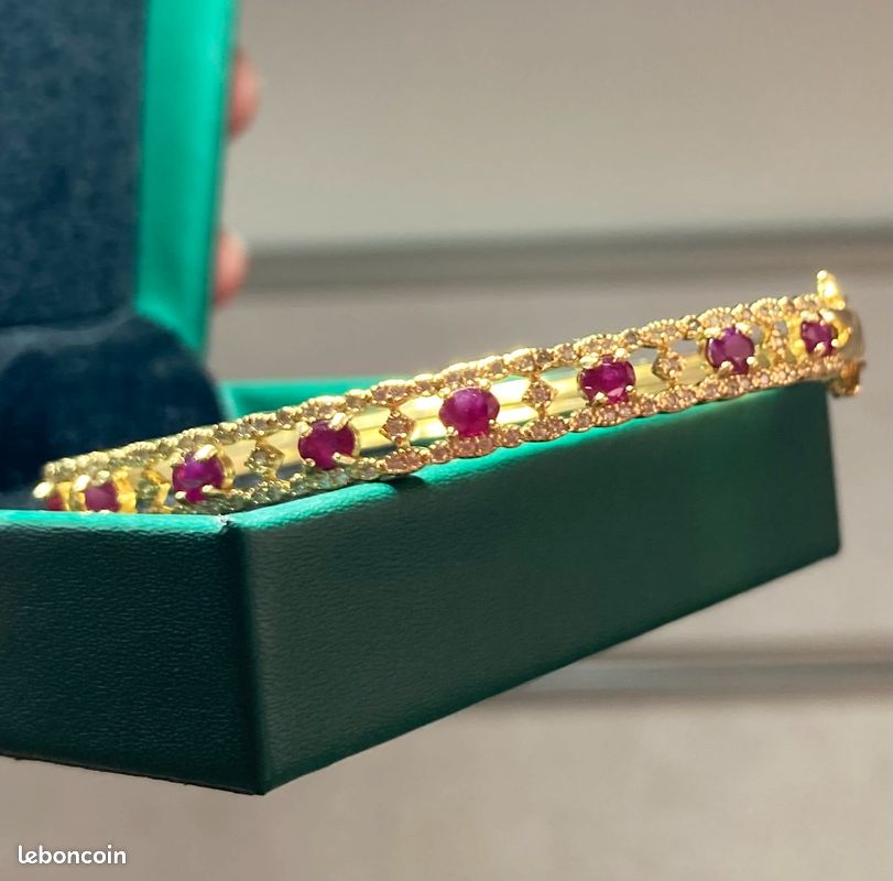 Luxe accessible au quotidien : Bracelet jonc en argent massif 925 plaqué or et #rubis naturels (Certificat) (image 3)