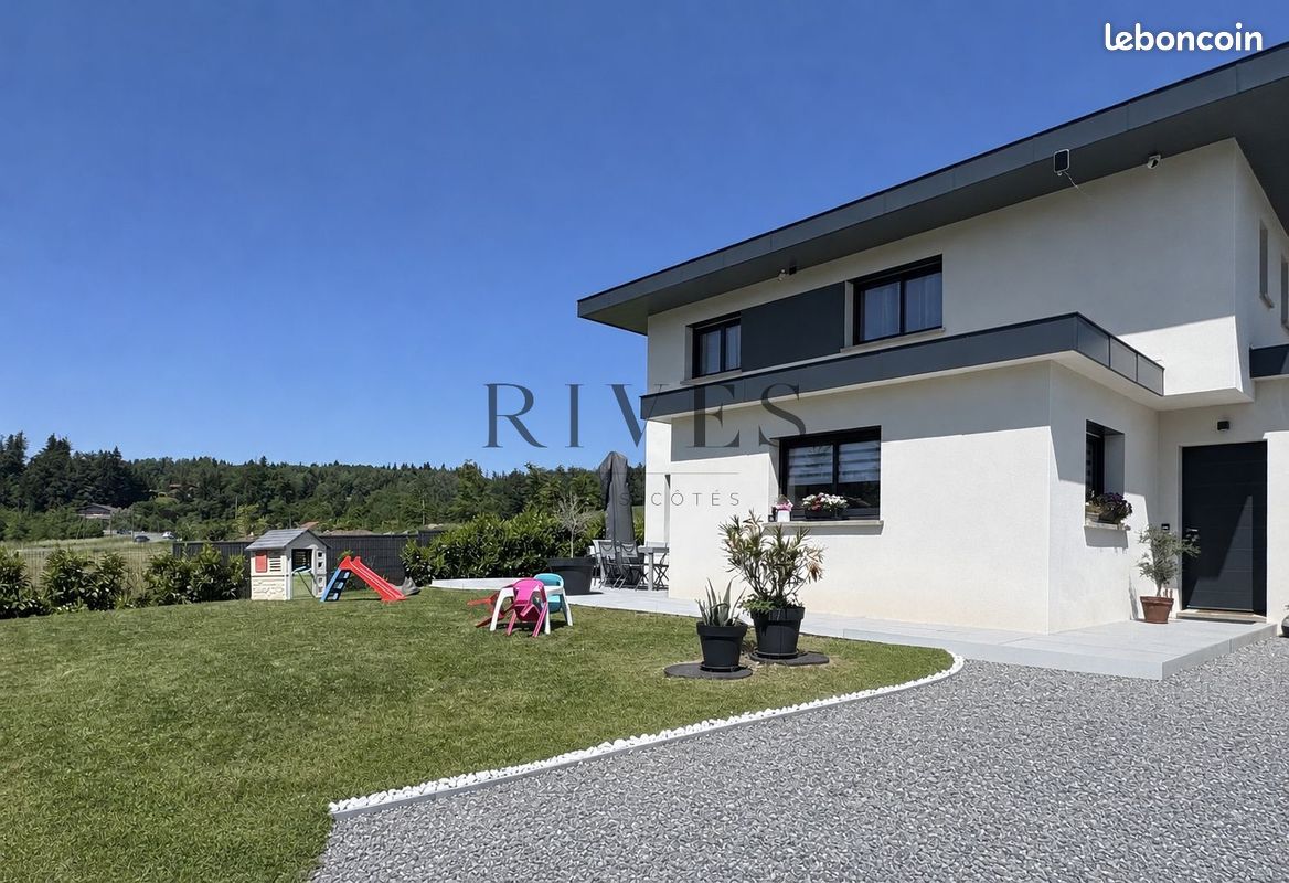 Maison 5 pièces 133 m² · à Etaux · 133 m² · 625 000 €