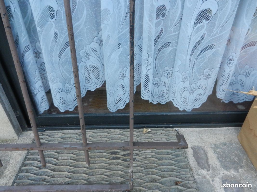 Grille défense de fenêtre ou porte (image 4)