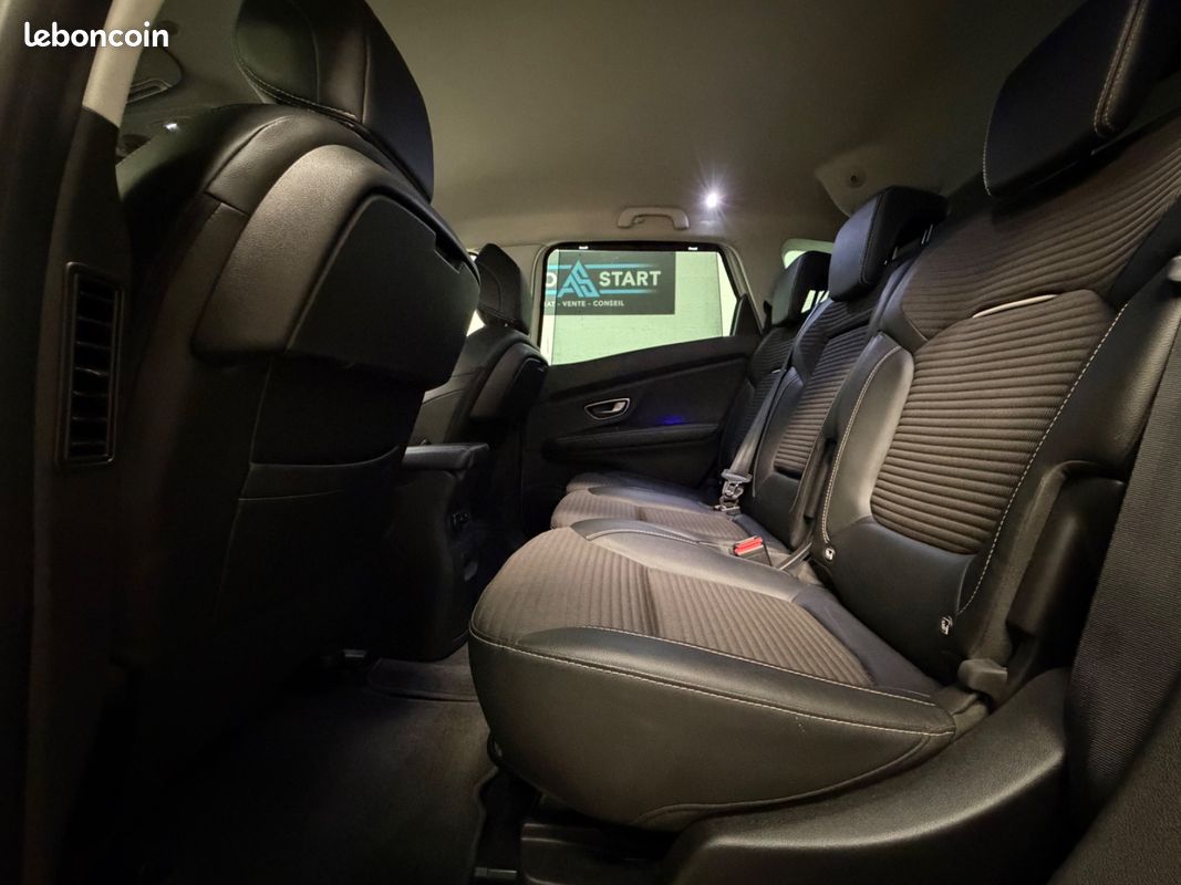 Renault SCÉNIC IV Intens 1.6 DCI 130 / CARPLAY FILAIRE / CAMERA RECUL / RADARS AV AR / GRAND ECRAN / KEYLESS /ROUE DE SECOURS GALETTE (image 29)