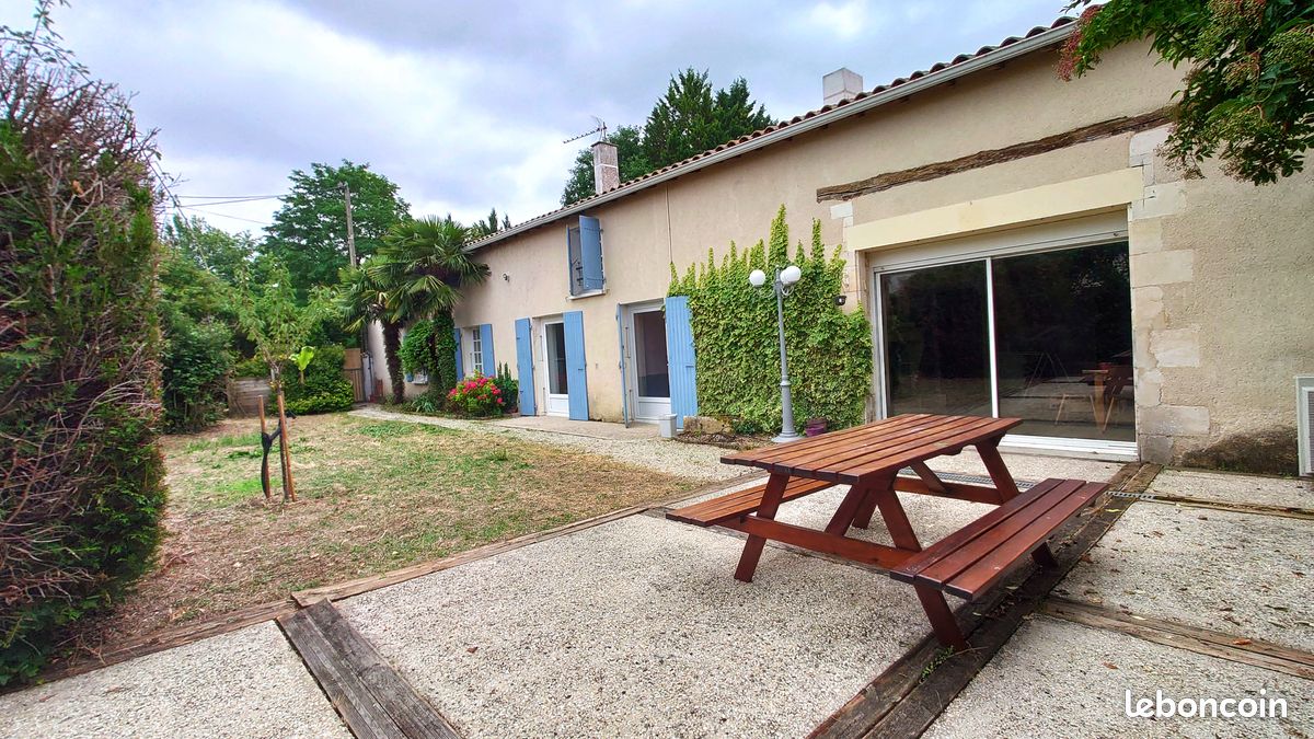 Maison 7 pièces 253 m² · à Benon · 253 m² · 349 000 €