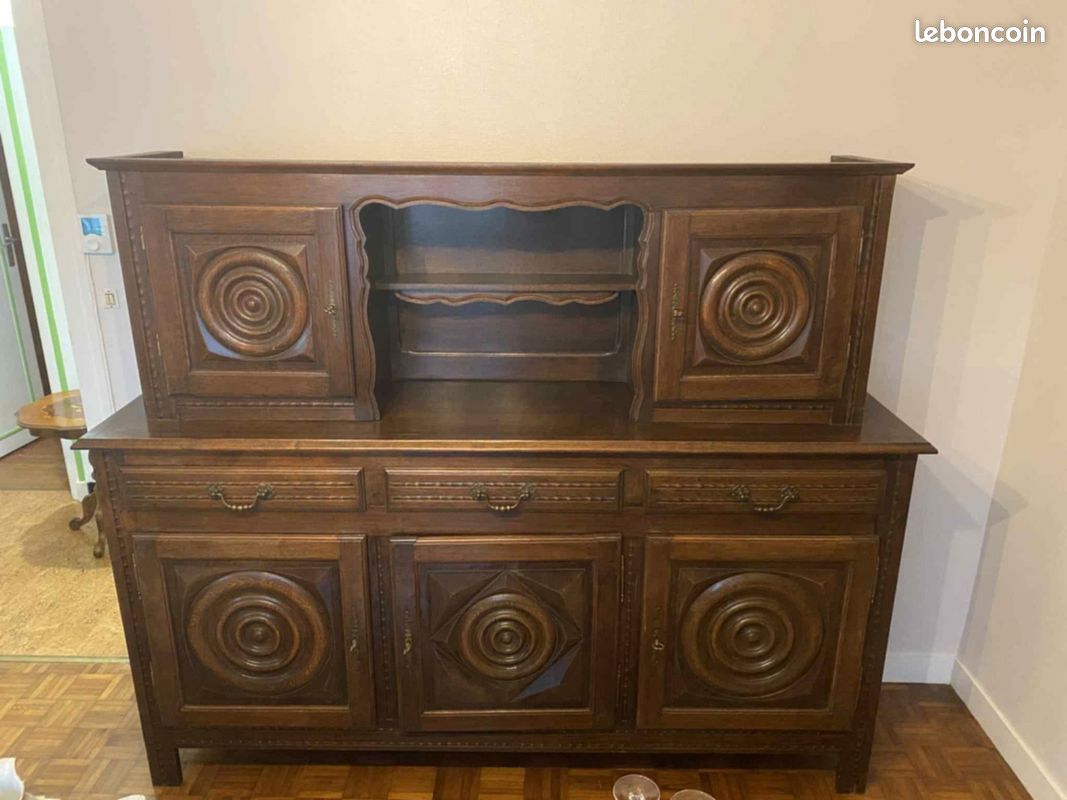 Buffet et table ancienne (image 1)