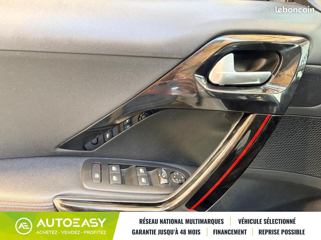 Peugeot 208 GT LINE 110cv / DISTRIB FAITE / 1ER MAIN / FULL ENTRETIEN (image 24)