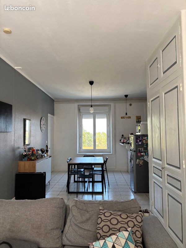 Appartement 3 pièces 70 m² · à Saint-Paul-en-Jarez · 70 m² · 600 €/mois