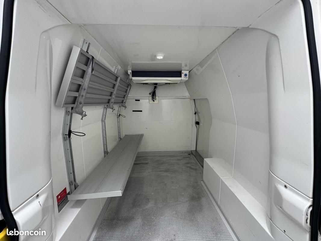 Ford Transit Custom 2.0 ECOBLUE 105 CH FRIGORIFIQUE L1H2 (image 8)
