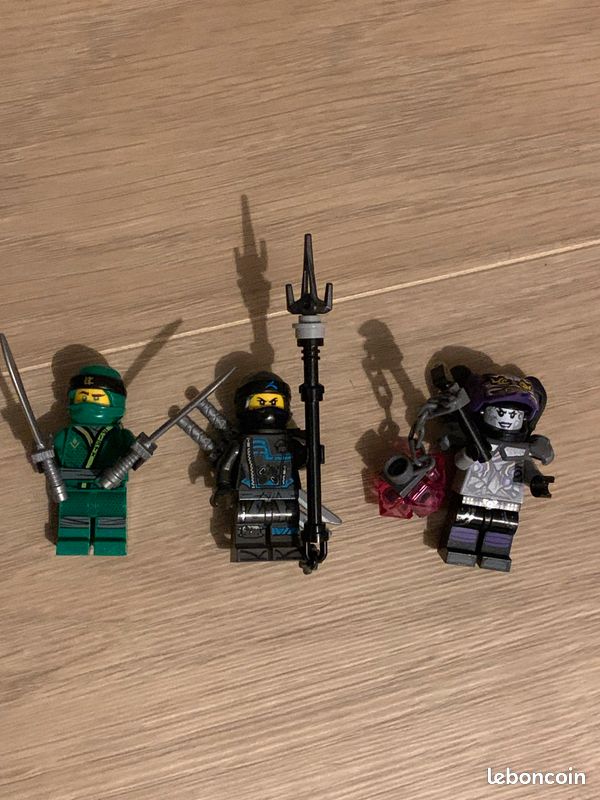 70641- LEGO NINJAGO Le Bolide de Lloyd (9-14ans) Jeux Jouets