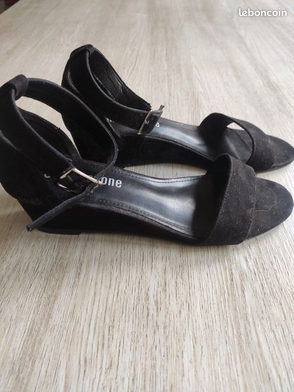 Chaussures SINÉQUANONE noires Chaussures