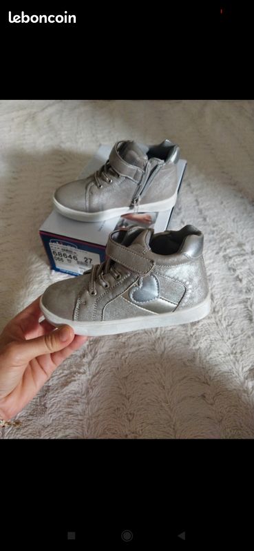 Baskets chaussures Chicco 27 neuve Chaussures