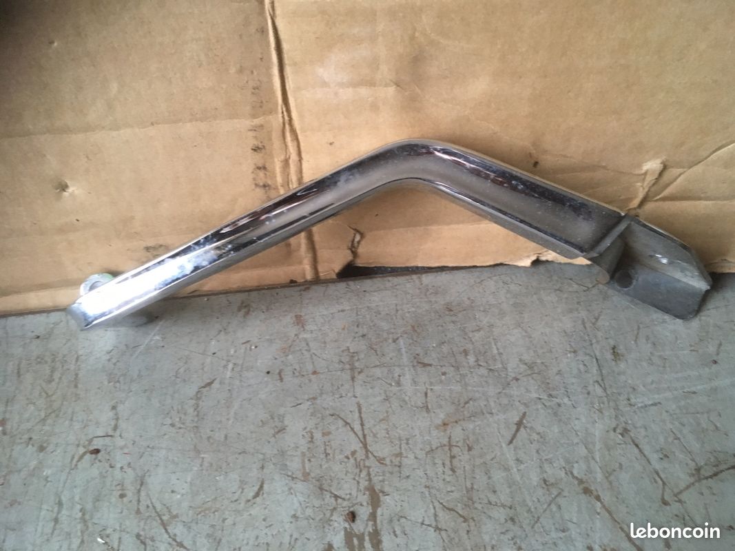 Poignée De Porte Intérieur Droite Pour Peugeot 204 - Pièce Neuve, Conforme Référence, Origine France