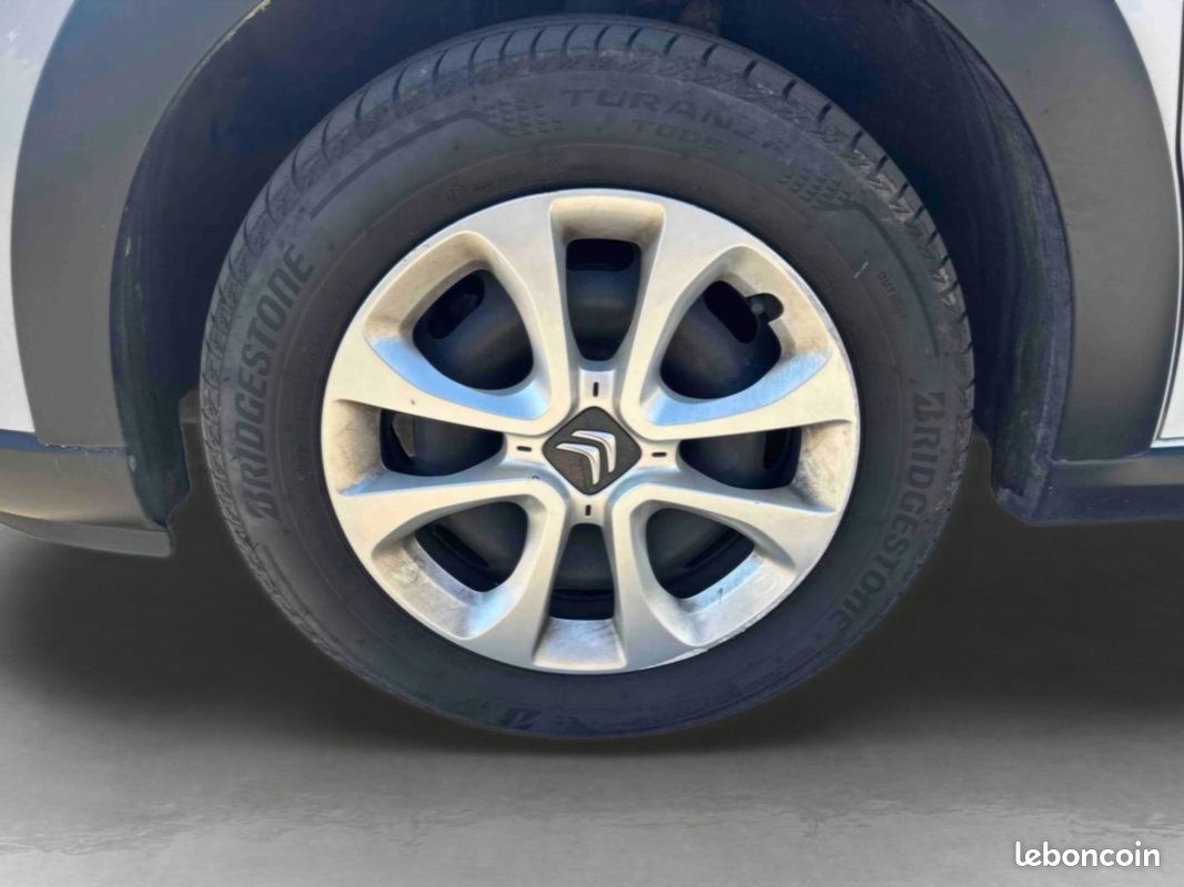 Citroen C3 Sté 1.2 PureTech 83ch Feel Business R (image 10)