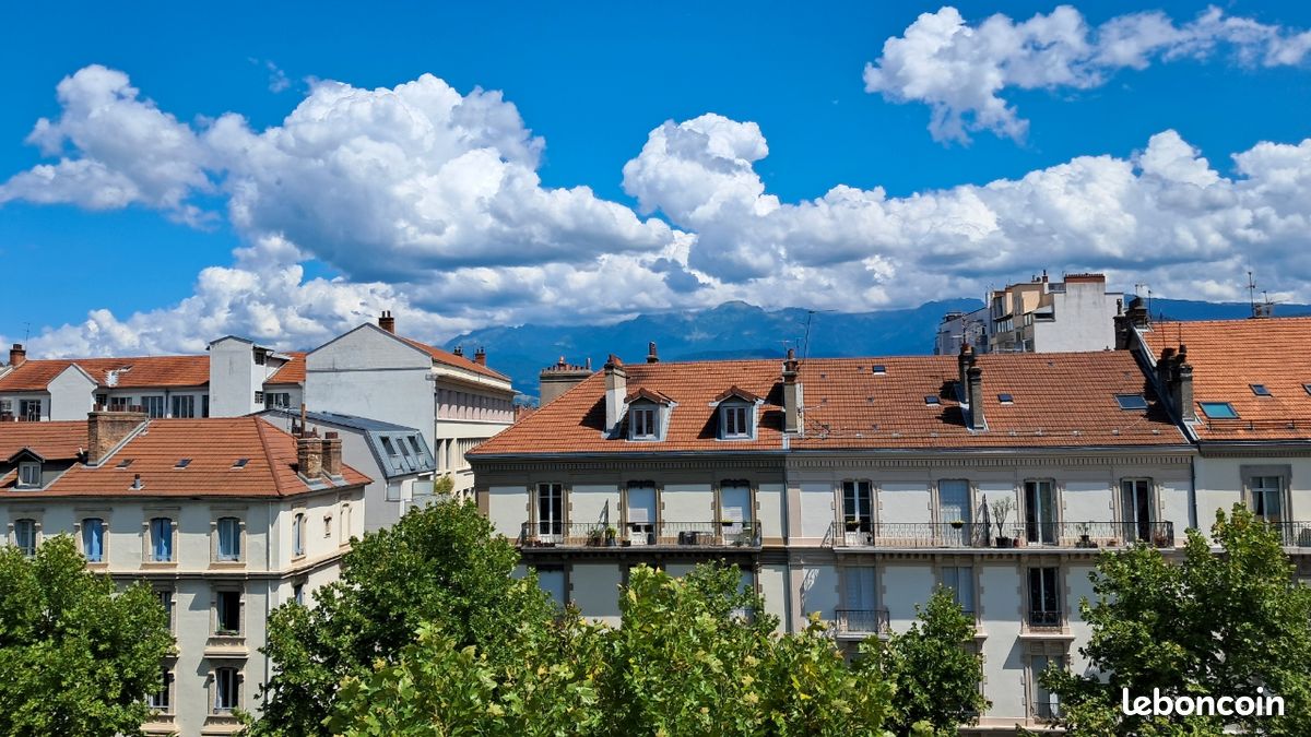 Appartement 1 pièce 20 m² · à Grenoble · 20 m² · 550 €