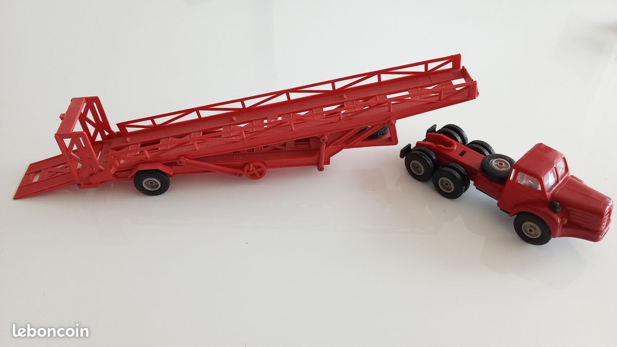 BERLIET TRACTEUR TBO 15 GRIS ET REMORQUE PORTE VOITURE GRISE