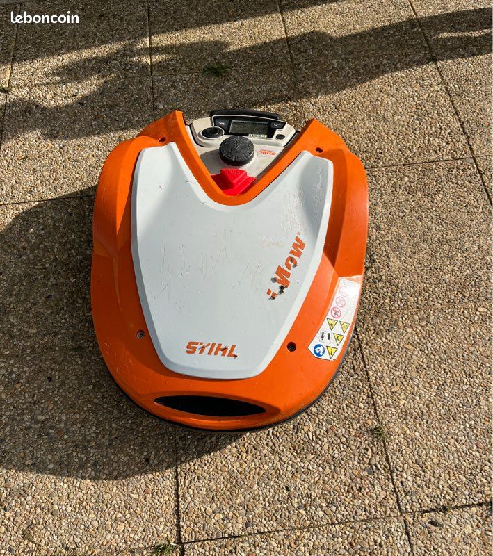 Robot tondeuse stihl (image 1)