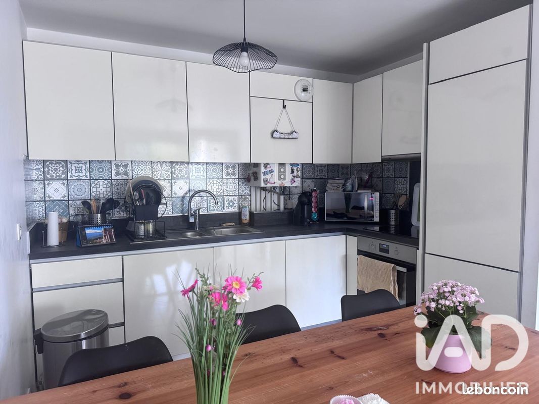 Appartement 3 pièces 69 m² · à Pontault-Combault · 69 m² · 269 000 €