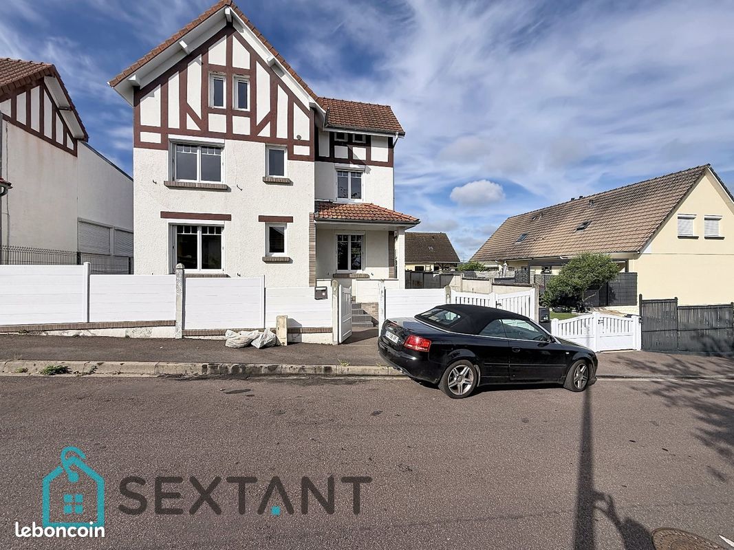 Maison 5 pièces 93 m² · à Grand-Couronne · 93 m² · 197 000 €
