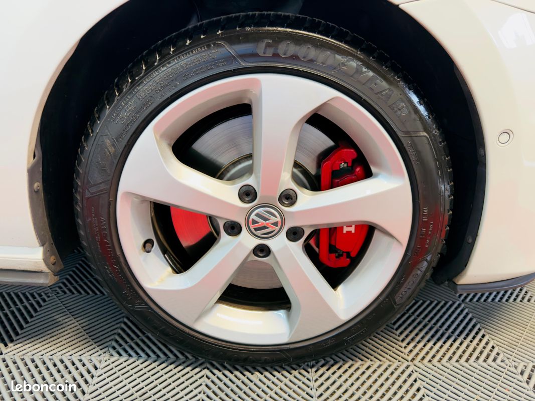 VOLKSWAGEN Golf VII 7 GTI Performance 230 DSG – Origine France – Carnet complet – 3 ième main (image 28)