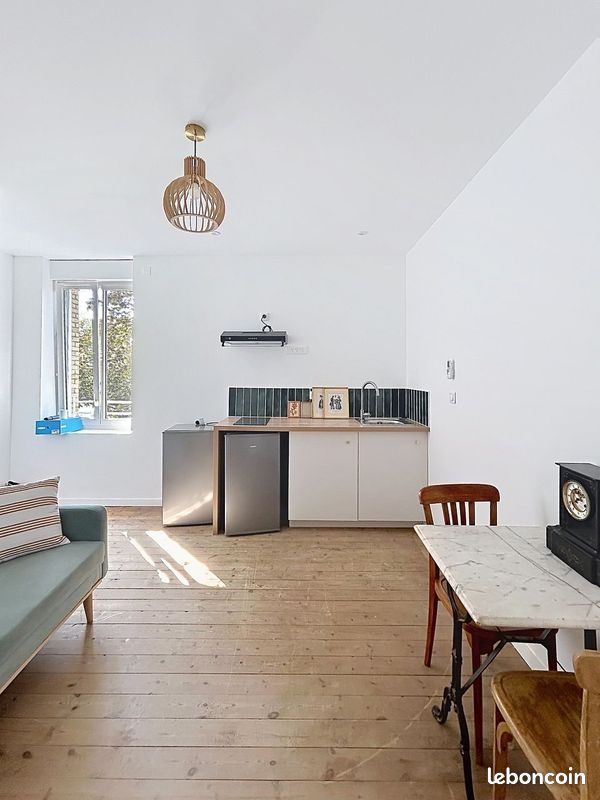 Appartement 1 pièce 38 m² · à Gaillac · 38 m² · 570 €